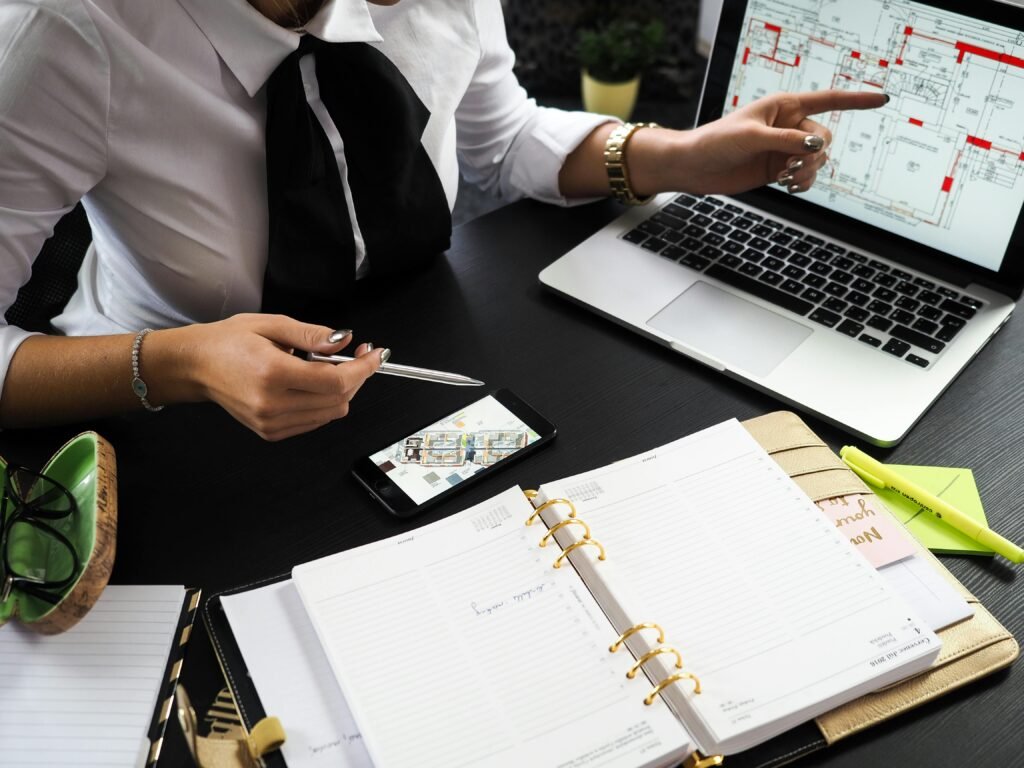 How to Manage Remote Teams Effectively