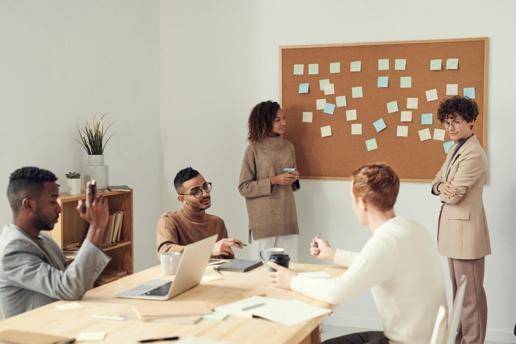 How to Manage Remote Teams Effectively