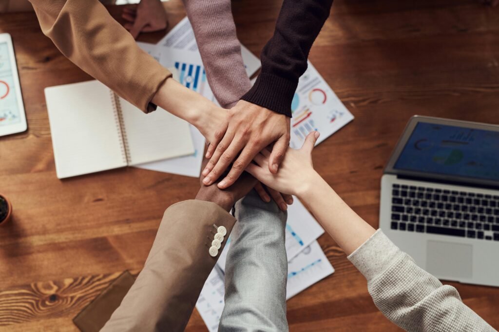 How to Manage Remote Teams Effectively