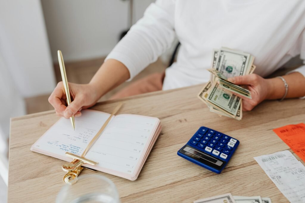 How to Balance Freelancing and a Full-Time Job