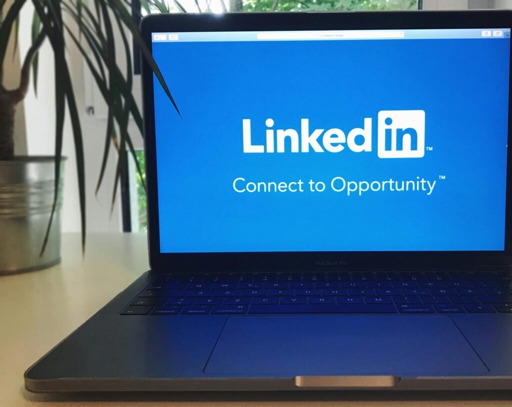 How to Find a Job Faster in a Competitive Market