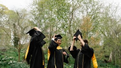 Best Jobs for Students and Fresh Graduates in 2025